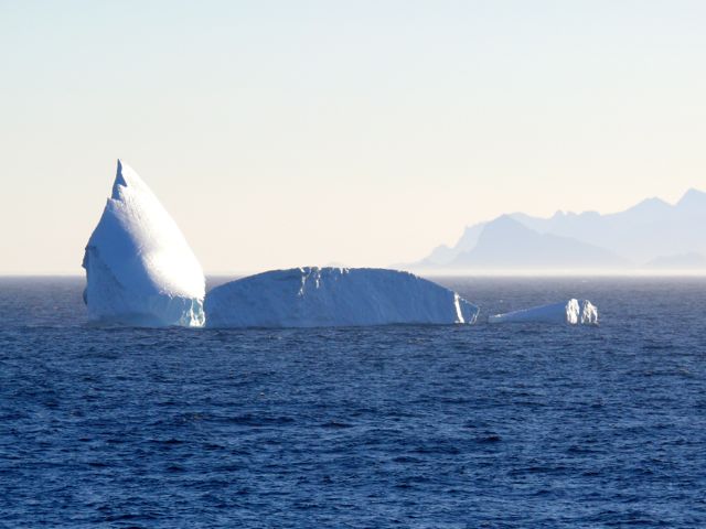 Iceberg picture